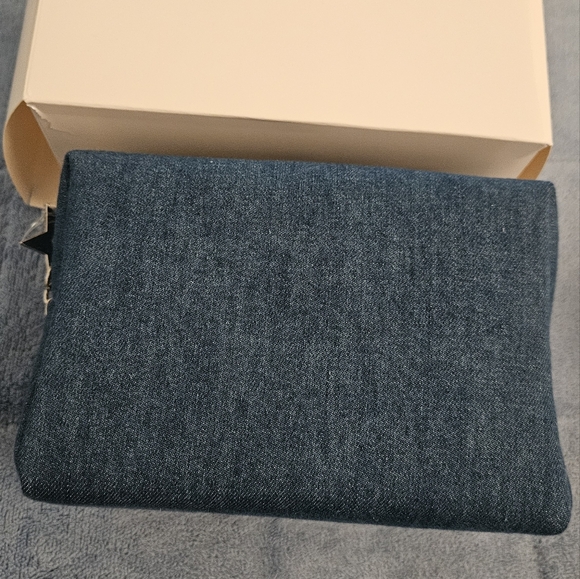 Dior Denim Make up Pouch, NWB - Picture 4 of 9